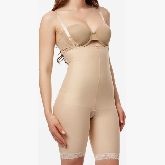 Elegant Beige Shapewear Bodysuit - Picture 1 of 6